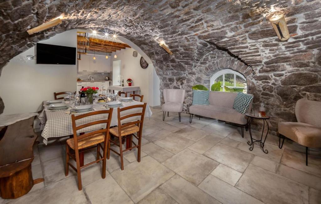 Villa Stancija Kavali Stone House, Zvoneca-Опатія Екстер'єр фото